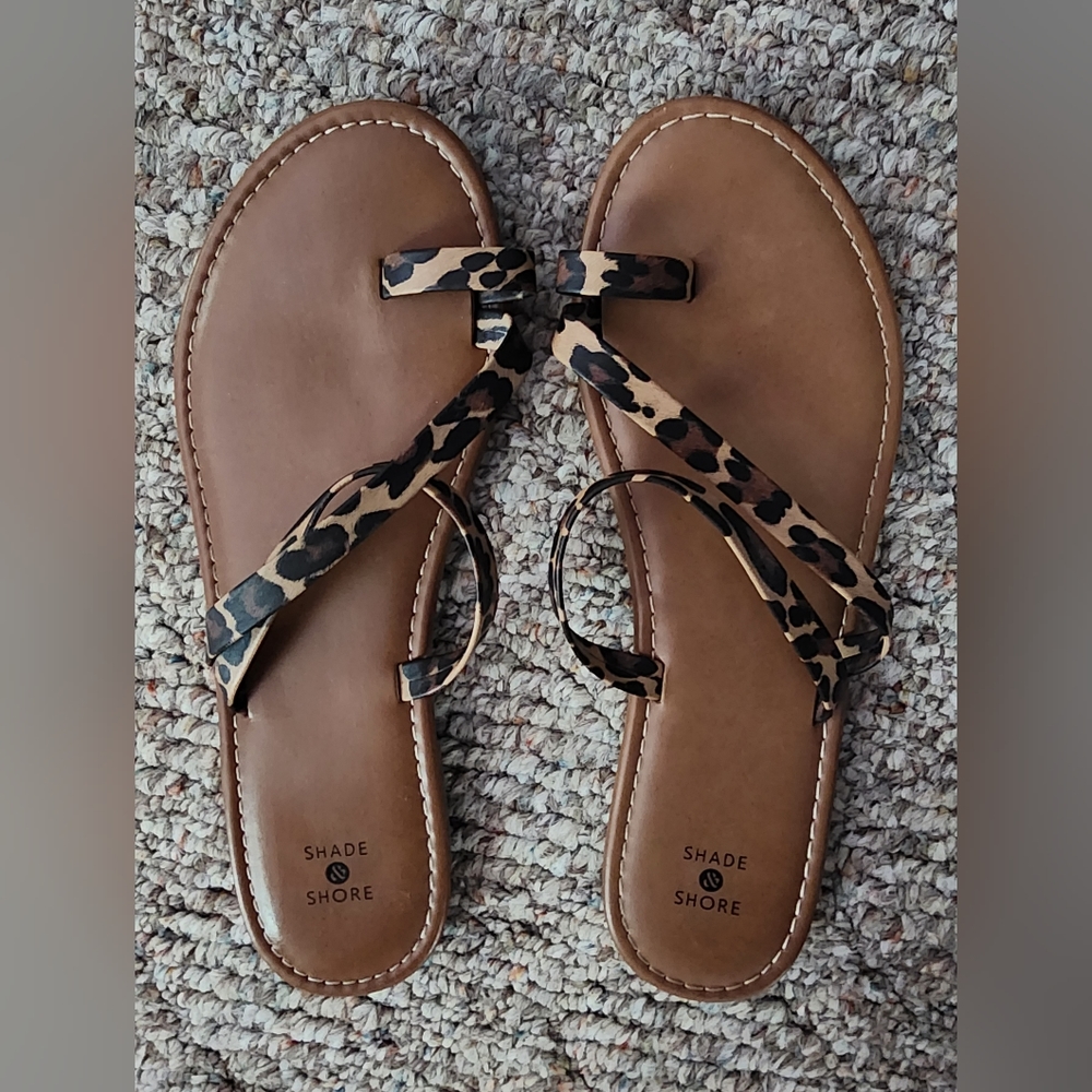 Womans Cheetah Sandal- Shade & Shore